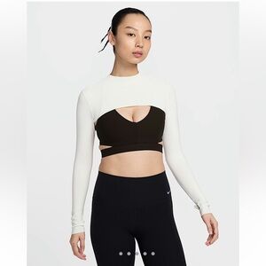 Nike Zenvy Shrug Top